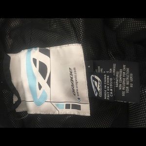 Snowboarding pants